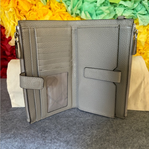 Michael Kors Adele Leather Smartphone Wallet Wristlet - Picture 7 of 9